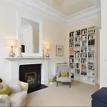 Saxe Coburg Place - 325