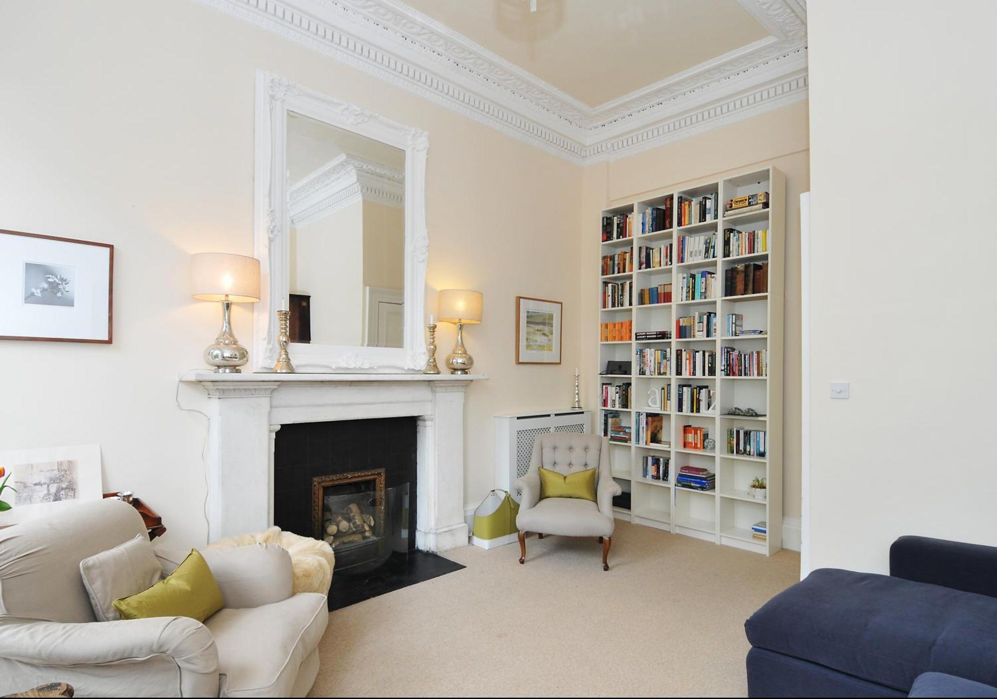 Saxe Coburg Place - 325 Apartment *